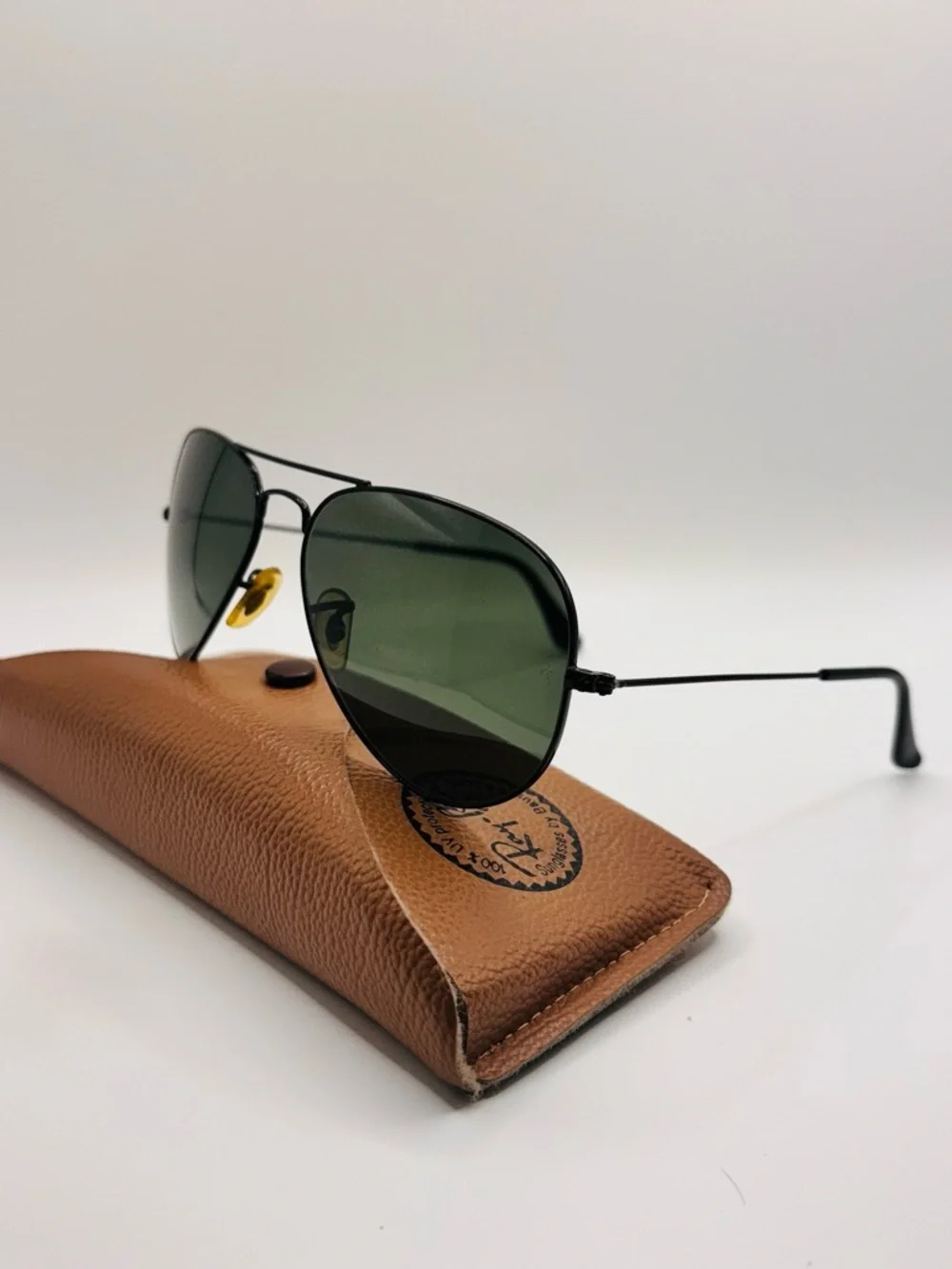 Vintage Ray-Ban Aviator RB3025 Sunglasses w/ Case & 2000 Purchase Docs